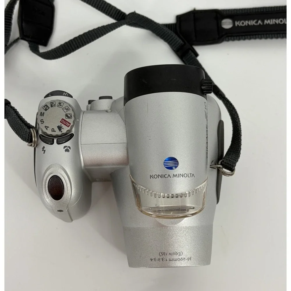Konica Minolta DiMAGE Z10 3.2MP Digital Camera 8x Zoom Tested Working
